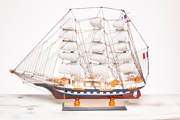 Deko Schiffsmodell weißes Segel